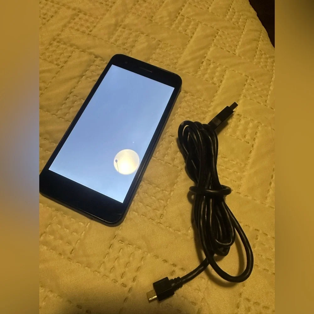 LG Smartphone with USB Charger - Black